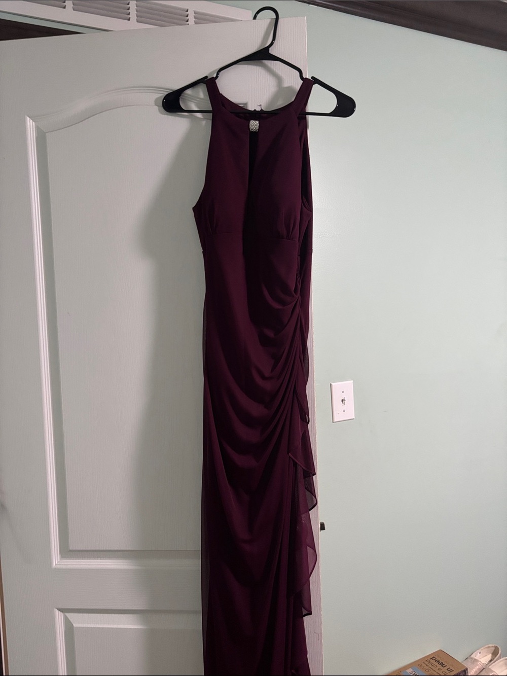 Betsy & Adam Sleeveless Maxi Gown in Plum